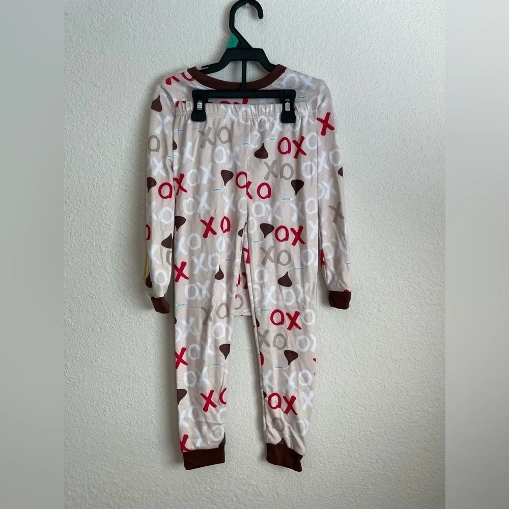 Hershey's Kiss Valentine's Day Toddler Snug Fit Pajama Set, 2-Piece, Size 5T